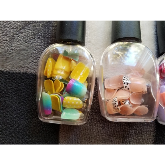Collection of Press on Nails - Picture 11 of 13